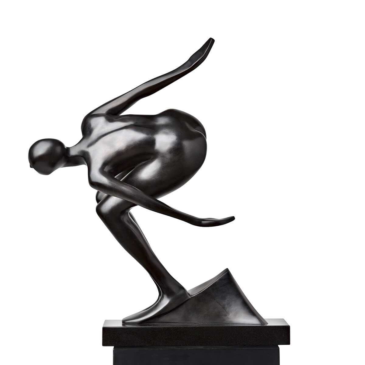 Robert-Helle-Sculpture-Gallery-Flow-1-1200x1200