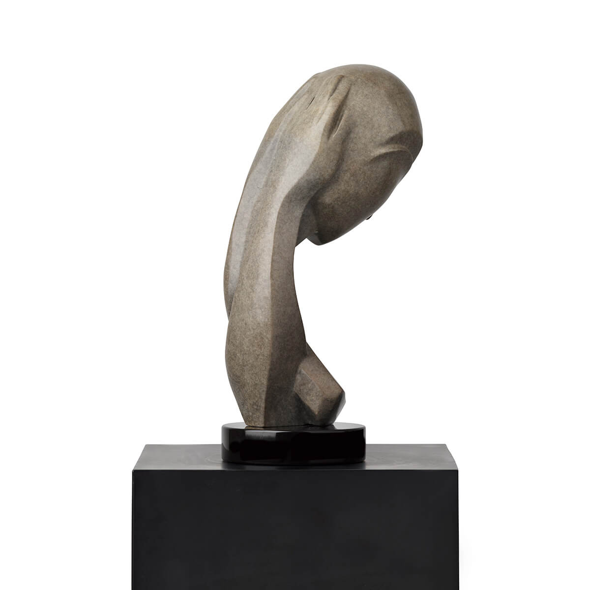 Robert-Helle-Sculpture-Gallery-Knowing-4-1200x1200